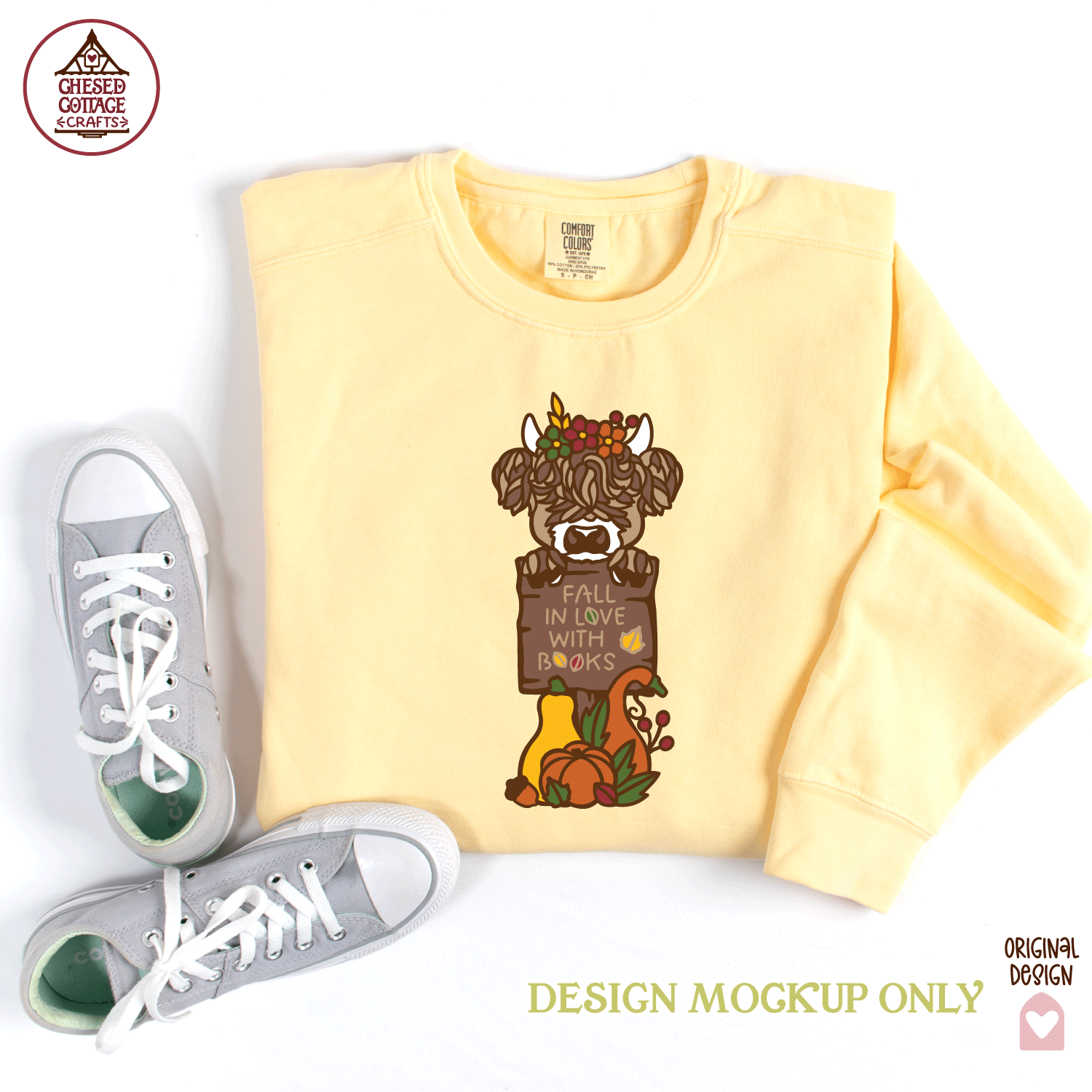 Fall In Love With Books Highland Cow - Image 5